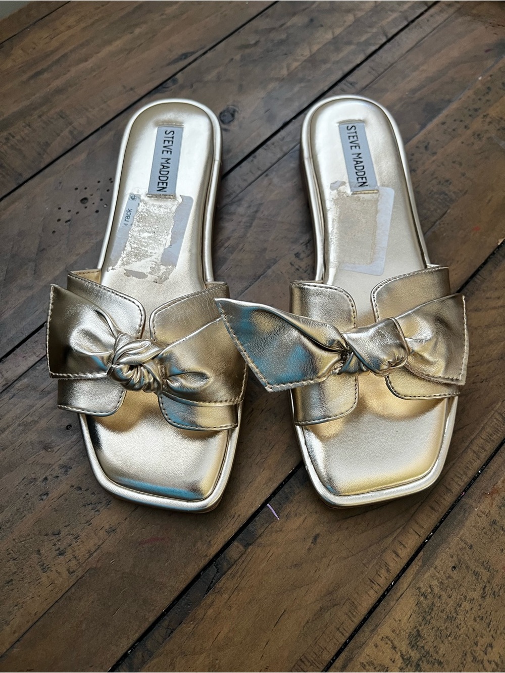 Steve Madden Gold Knotted Flats